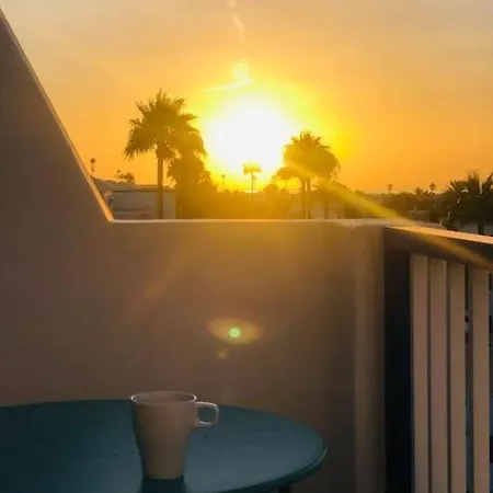 Palm Beach Club * 蒂亚斯